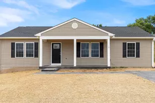 13 Taliaferro Ave, Hancock, MD 21750 - Photo 1