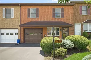 17919 Golf View Dr, Hagerstown, MD 21740 - Photo 1