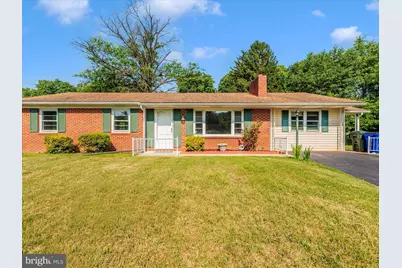 229 Division Avenue, Hagerstown, MD 21740 - Photo 1