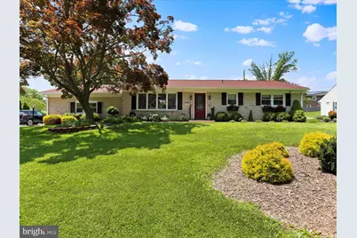 10904 Knotty Pine Drive, Hagerstown, MD 21740 - Photo 1