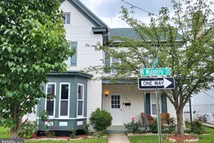 550 N Mulberry St, Hagerstown, MD 21740 - Photo 1
