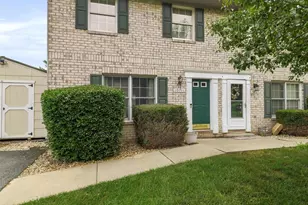 10111 St George Cir, Hagerstown, MD 21740 - Photo 1