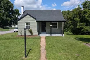 1422 S Potomac St, Hagerstown, MD 21740 - Photo 1