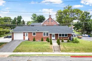 703 Virginia Ave, Hagerstown, MD 21740 - Photo 1