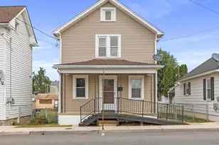 414 E Franklin St, Hagerstown, MD 21740 - Photo 1