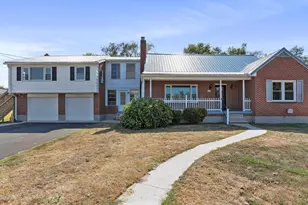 252 Daycotah Ave, Hagerstown, MD 21740 - Photo 1