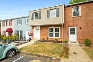 17910 Hickory Ln, Hagerstown, MD 21740 - Photo 1