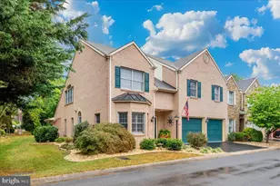 1401 Lindsay Ln, Hagerstown, MD 21742 - Photo 1