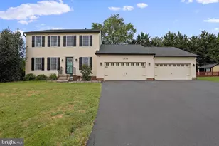 19120 Olde Waterford Rd, Hagerstown, MD 21742 - Photo 1