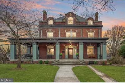 940 Oak Hill Avenue, Hagerstown, MD 21742 - Photo 1