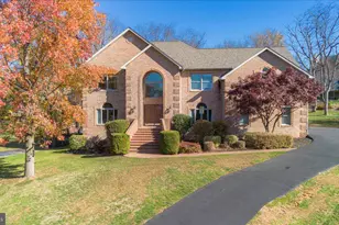 20314 Parkwood Ct, Hagerstown, MD 21742 - Photo 1