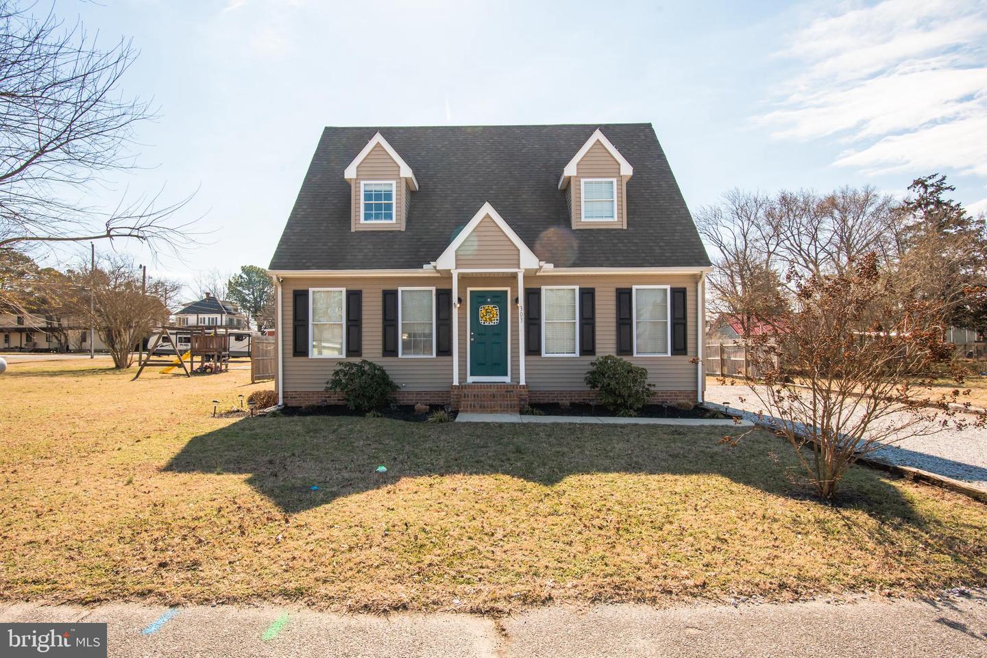 303 4th St, Sharptown, MD 21861 MLS MDWC2004098 Coldwell Banker