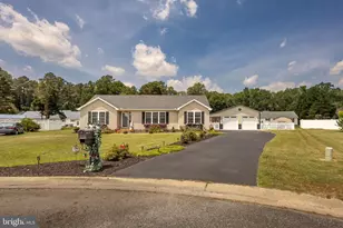 404 Peachtree Ct, Hebron, MD 21830 - Photo 1