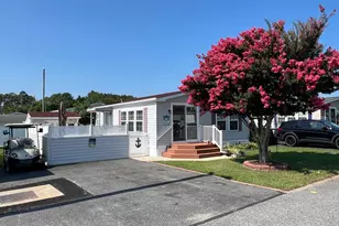 11828 E Buccaneer Dr, Berlin, MD 21811 - Photo 1