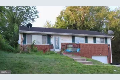 436 Esther, New Kensington, PA 15068 - Photo 1