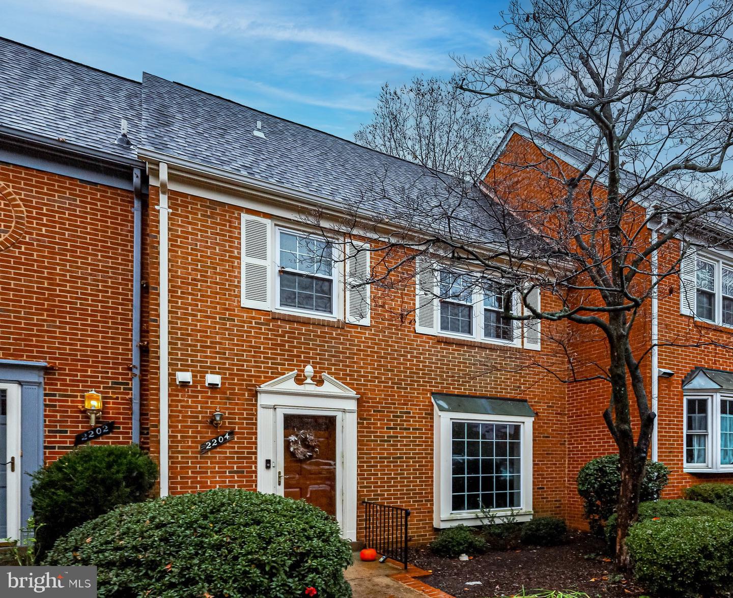2204 N Tuckahoe St, Arlington, VA 22205 MLS VAAR2024774 Coldwell Banker