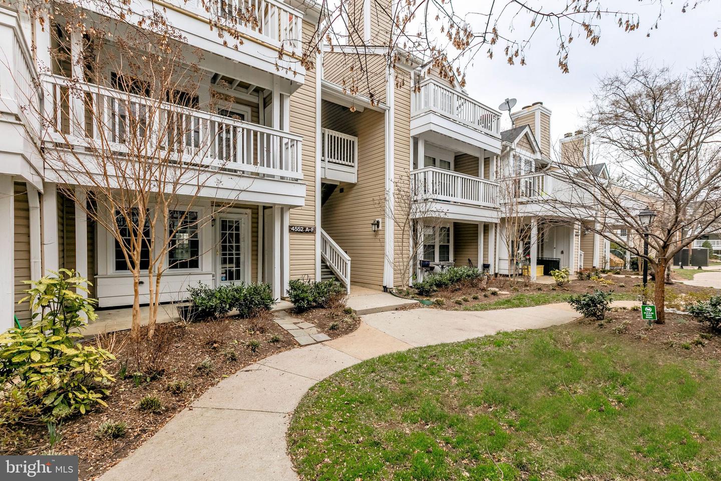 4552 28th Rd S 166, Arlington, VA 22206 MLS VAAR2028218 Coldwell