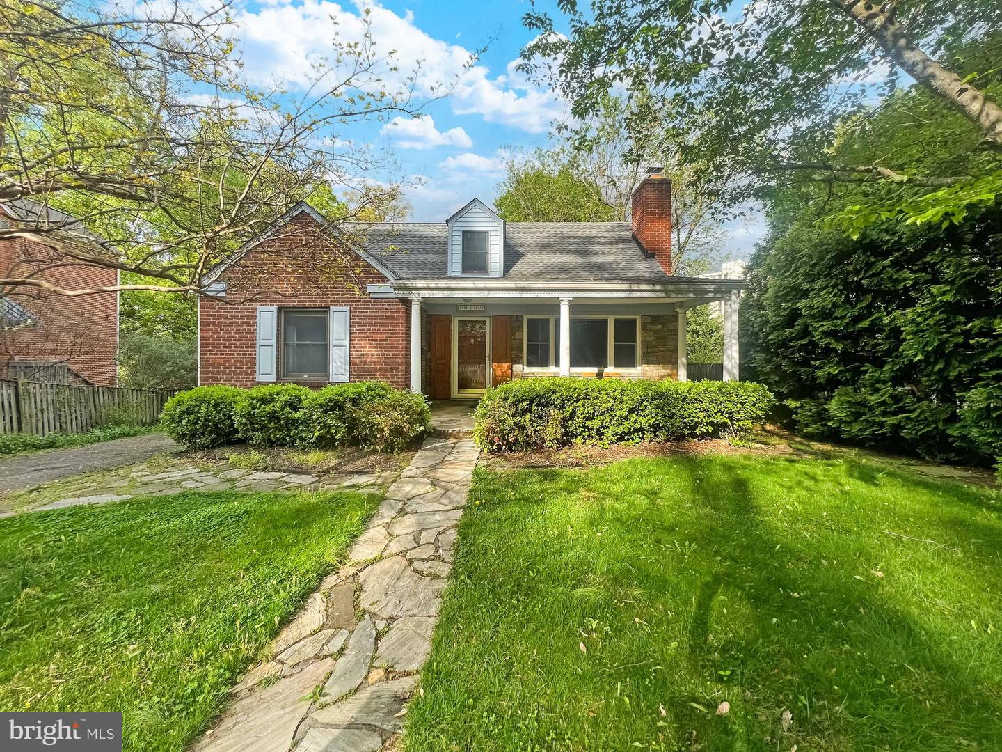 2701 S Grant St, Arlington, VA 22202 MLS VAAR2028902 Coldwell Banker