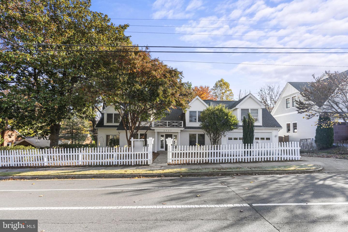 2927 John Marshall Dr, Arlington, VA 22207 MLS VAAR2037280 Coldwell