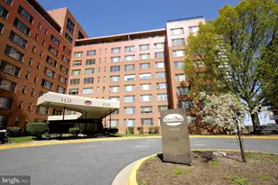 1121 Arlington Blvd, Arlington, VA 22209 - Photo 1