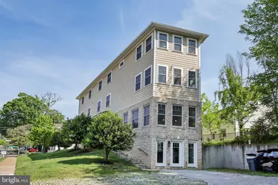 1905 S Glebe Road, Arlington, VA 22204 - Photo 1