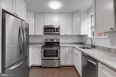 4622 28th Road S #B, Arlington, VA 22206 - Photo 1