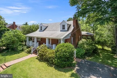 2320 N Buchanan Street, Arlington, VA 22207 - Photo 1