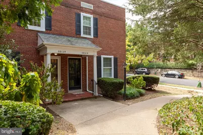 2812 S Abingdon Street #B, Arlington, VA 22206 - Photo 1