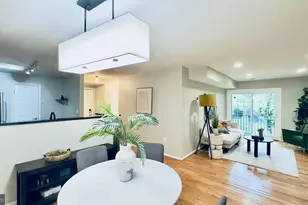 2050 N Calvert St, Arlington, VA 22201 - Photo 1