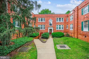 1728 Queens Ln, Arlington, VA 22201 - Photo 1