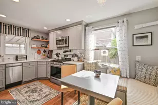 2422 S Oakland St, Arlington, VA 22206 - Photo 1