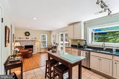 2446 S Walter Reed Drive #A, Arlington, VA 22206 - Photo 1
