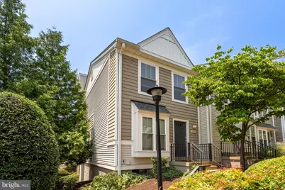 3831 9th Road S, Arlington, VA 22204 - Photo 1