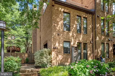 4425 7th Street N, Arlington, VA 22203 - Photo 1