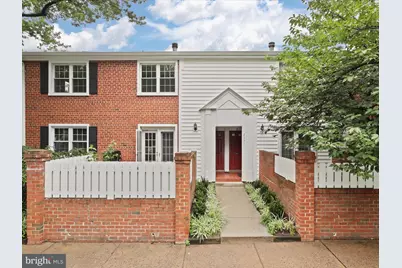 2641 S Walter Reed Drive #B, Arlington, VA 22206 - Photo 1