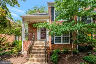 2408 S Walter Reed Dr S, Arlington, VA 22206 - Photo 1