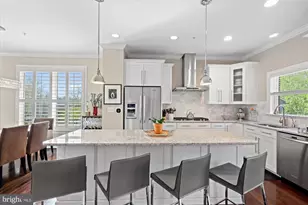 1108 S Edgewood St, Arlington, VA 22204 - Photo 1