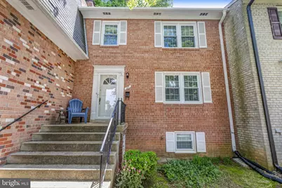 27 S Abingdon Street, Arlington, VA 22204 - Photo 1