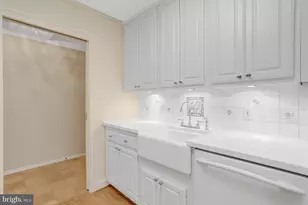 3800 Fairfax Dr, Arlington, VA 22203 - Photo 1