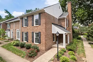 2540 S Arlington Mill Dr S, Arlington, VA 22206 - Photo 1