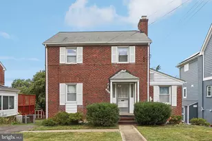 6033 19th Rd N, Arlington, VA 22205 - Photo 1