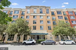 2200 N Westmoreland St, Arlington, VA 22213 - Photo 1