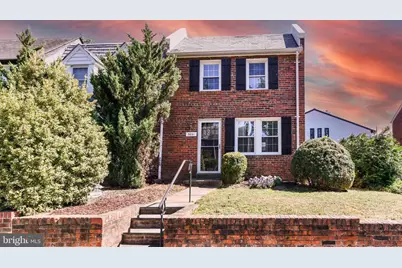 2051 N Brandywine Street N, Arlington, VA 22207 - Photo 1