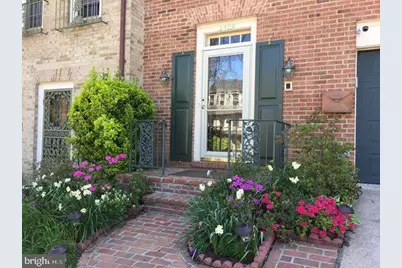 2329 S Queen Street, Arlington, VA 22202 - Photo 1