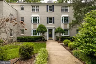 700 S Arlington Mill Dr, Arlington, VA 22204 - Photo 1