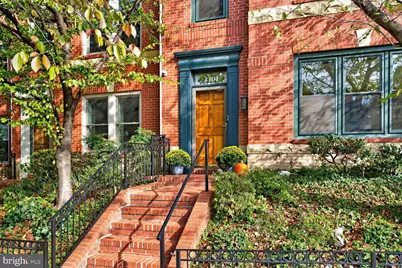 3301 Washington Boulevard, Arlington, VA 22201 - Photo 1