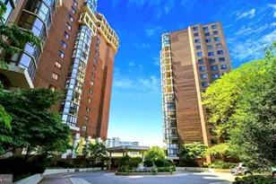 1600 N Oak St, Arlington, VA 22209 - Photo 1