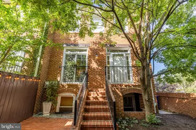 1055 N Stafford Street, Arlington, VA 22201 - Photo 1