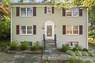 4518 40th St N, Arlington, VA 22207 - Photo 1