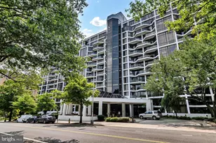 1530 Key Blvd, Arlington, VA 22209 - Photo 1